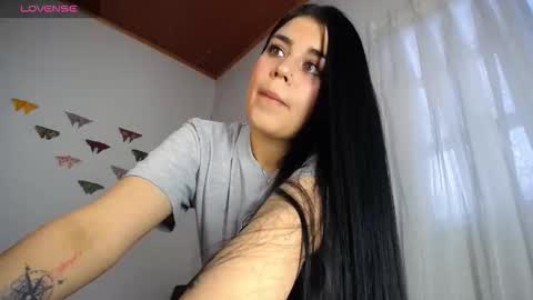 Snapshot of sopphy_white chatting on 03/25/26, 11:00 Sophy online show from 03/25/26, 11:00