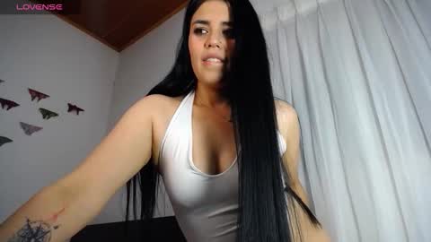 Snapshot of sopphy_white chatting on 03/29/26, 04:56 Sophy online show from 03/29/26, 04:56