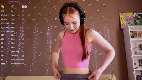 Snapshot of sorabl chatting on 03/23/26, 08:40 Sora online show from 03/23/26, 08:40