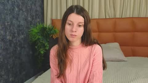 Snapshot of sorayanox chatting on 11/26/25, 06:20 sorayanox online show from 11/26/25, 06:20