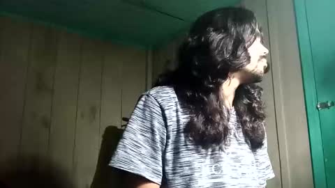 Snapshot of sordauq chatting on 09/19/25, 01:29 Siemaco online show from 09/19/25, 01:29