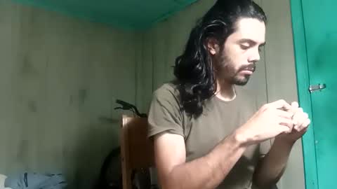 Snapshot of sordauq chatting on 09/20/25, 01:06 Siemaco online show from 09/20/25, 01:06