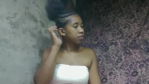 Snapshot of soriettezah chatting on 02/20/26, 05:15 soriettezah online show from 02/20/26, 05:15