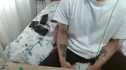 Snapshot of sornero777111 chatting on 11/09/25, 06:28 businessman online show from 11/09/25, 06:28