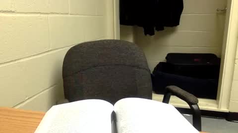 Snapshot of sosexy893943 chatting on 09/18/25, 02:57 Daniel online show from 09/18/25, 02:57