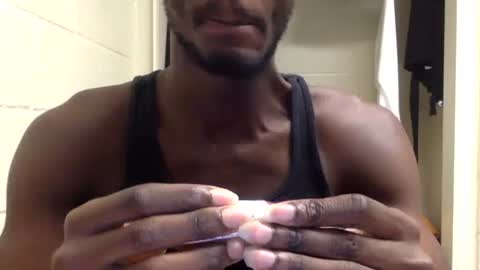 Snapshot of sosexy893943 chatting on 10/20/25, 12:22 Daniel online show from 10/20/25, 12:22