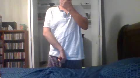 Snapshot of sosofaggot chatting on 10/24/25, 12:01 sosofaggot online show from 10/24/25, 12:01