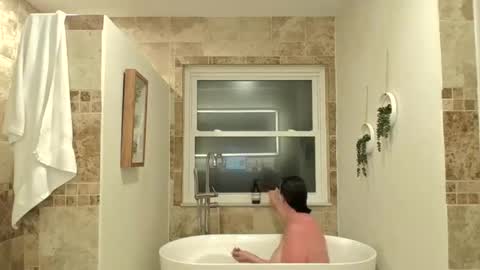 NaughtyMommy online show from 06/02/26, 01:51