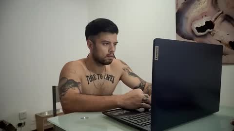 Snapshot of soulmanager69 chatting on 10/21/25, 04:57 soulmanager69 online show from 10/21/25, 04:57