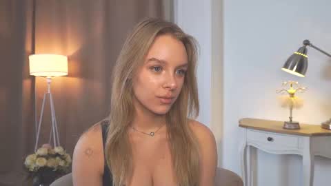 Snapshot of soulmatch chatting on 02/22/26, 01:09 Anna online show from 02/22/26, 01:09