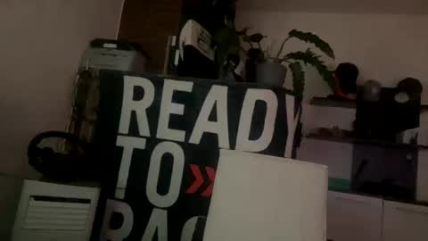 Snapshot of soulsurfer1985 chatting on 01/19/25, 05:58 soulsurfer1985 online show from 01/19/25, 05:58