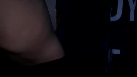 Snapshot of soulsurfer1985 chatting on 09/12/25, 02:33 soulsurfer1985 online show from 09/12/25, 02:33