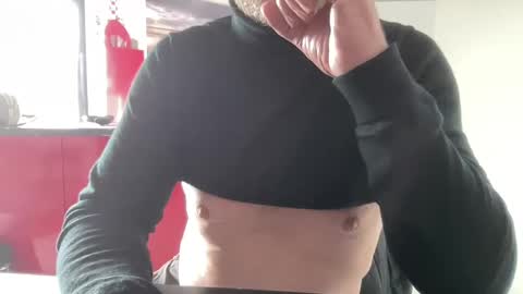 soumisanal2013 online show from 12/06/24, 10:16