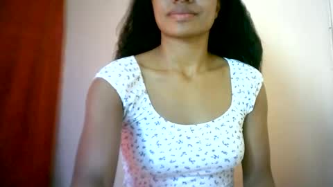 Snapshot of sourayaa chatting on 06/18/26, 10:09 sourayaa online show from 06/18/26, 10:09