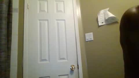 Snapshot of source1012 chatting on 11/22/25, 04:33 source1012 online show from 11/22/25, 04:33