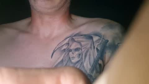 Snapshot of southboy2410 chatting on 09/21/25, 06:48 southboy2410 online show from 09/21/25, 06:48