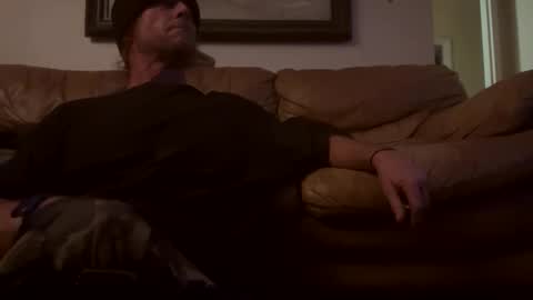 Snapshot of southern_guy_69 chatting on 12/16/25, 03:22 southern_guy_69 online show from 12/16/25, 03:22