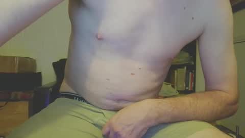 Snapshot of southernblueyes chatting on 04/13/26, 12:38 Southernblueyes online show from 04/13/26, 12:38