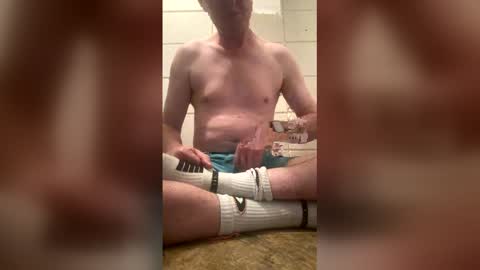 Snapshot of southernblueyes chatting on 04/18/26, 03:49 Southernblueyes online show from 04/18/26, 03:49