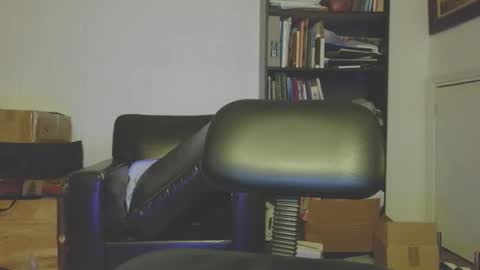 Snapshot of southernblueyes chatting on 04/20/26, 02:58 Southernblueyes online show from 04/20/26, 02:58