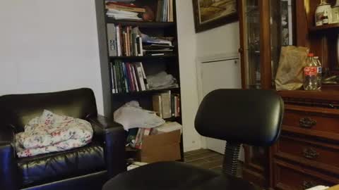 Snapshot of southernblueyes chatting on 06/22/26, 12:13 Southernblueyes online show from 06/22/26, 12:13