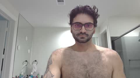 Snapshot of southerncharm779088 chatting on 12/10/24, 03:33 southerncharm779088 online show from 12/10/24, 03:33