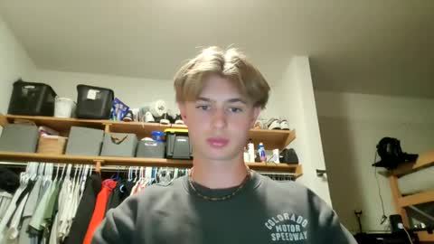 Snapshot of southpaw707 chatting on 11/19/25, 06:57 southpaw707 online show from 11/19/25, 06:57