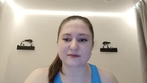 Snapshot of sovagloomy chatting on 11/05/25, 07:14 sovagloomy online show from 11/05/25, 07:14