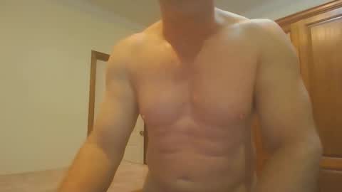 Snapshot of soveryhandsome chatting on 09/08/25, 10:42 soveryhandsome online show from 09/08/25, 10:42