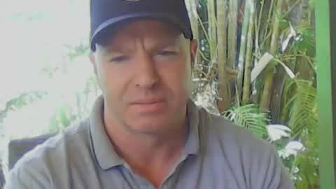 soveryhandsome online show from 10/31/25, 11:28