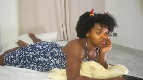 Snapshot of sow_fitt chatting on 12/27/24, 11:21 sow_fitt online show from 12/27/24, 11:21