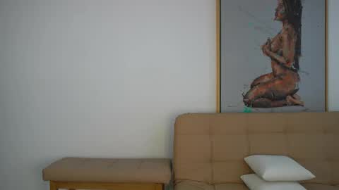 Snapshot of sow_fitt chatting on 12/05/25, 04:14 sow_fitt online show from 12/05/25, 04:14