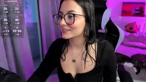 Lili online show from 02/21/25, 11:10