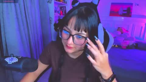 Lili online show from 01/15/26, 11:41