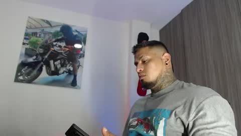 soy_apolo online show from 10/15/25, 05:35