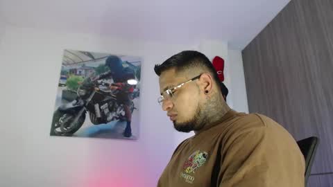 soy_apolo online show from 10/25/25, 03:40