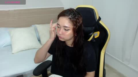 M A R I A N A online show from 01/07/25, 02:10