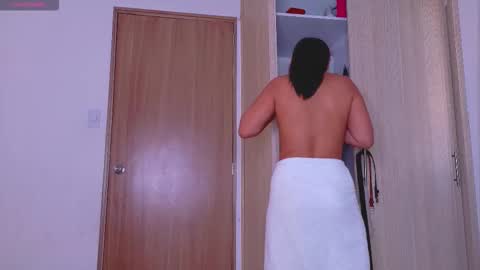 Naty online show from 10/14/25, 12:17