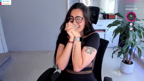 Luisa    online show from 01/20/25, 10:26