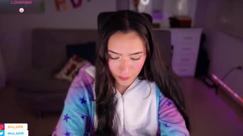 Luisa    online show from 03/07/25, 11:27