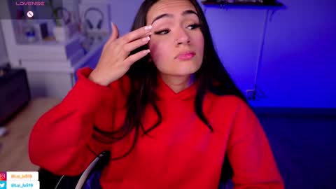 Luisa    online show from 10/13/25, 08:42