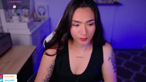 Luisa    online show from 11/27/25, 02:02