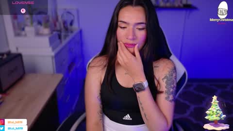 Luisa    online show from 12/18/25, 11:22