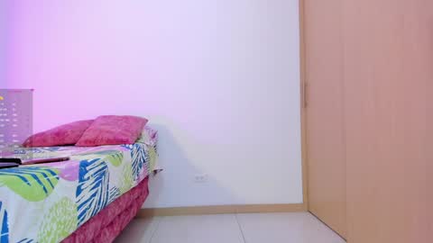 Instagram Soyamandaa  1 online show from 01/29/25, 11:14