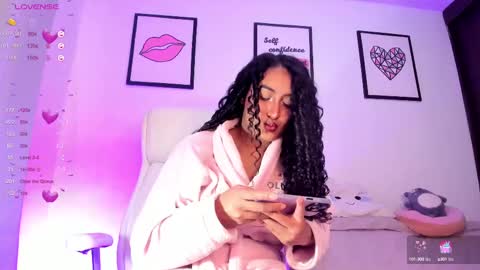 Juliana online show from 02/19/25, 03:16