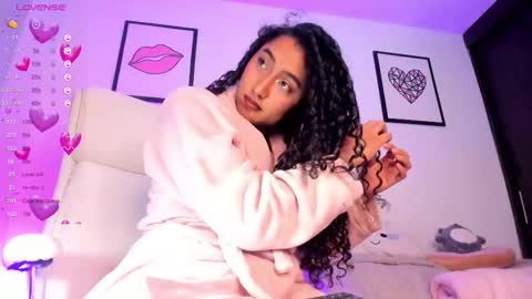 Juliana online show from 03/06/25, 11:09