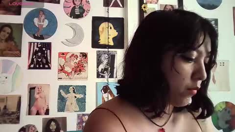 Snapshot of soynanabela chatting on 01/16/25, 08:36 Nana Bela online show from 01/16/25, 08:36