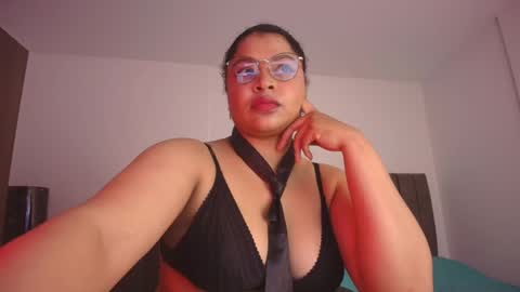 Snapshot of soynerea chatting on 06/10/26, 02:23 online show from 06/10/26, 02:23