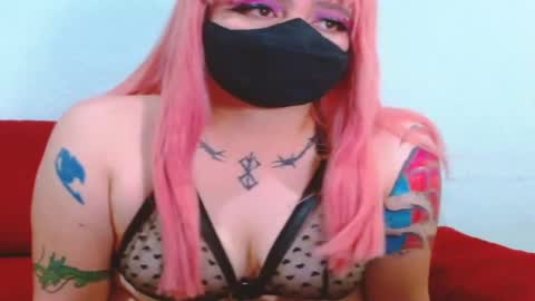 Rouxy online show from 12/31/24, 03:34