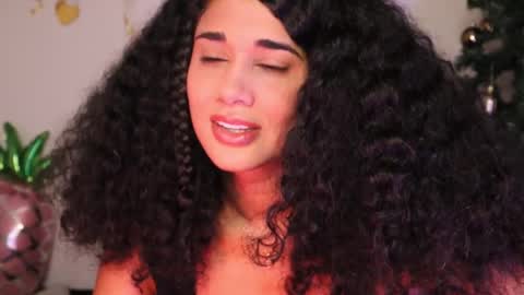 You want to talk to me more personal follow me in My Channel VIP  50 the discount       online show from 12/12/24, 07:41